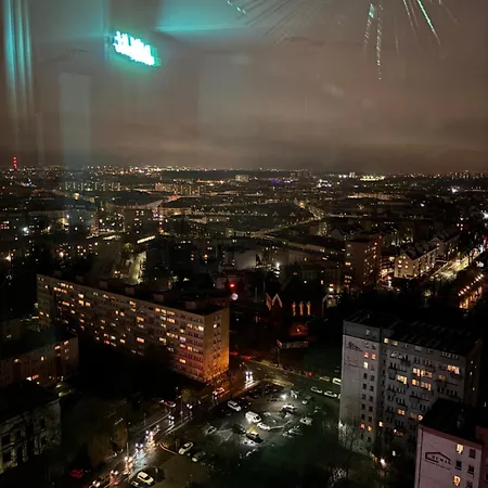 Hanza Tower - 22 Floor, Swimming Pool & Apartament *