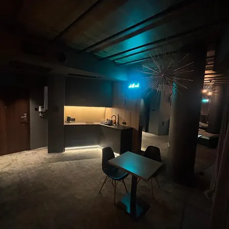 Hanza Tower - 22 Floor, Swimming Pool & *