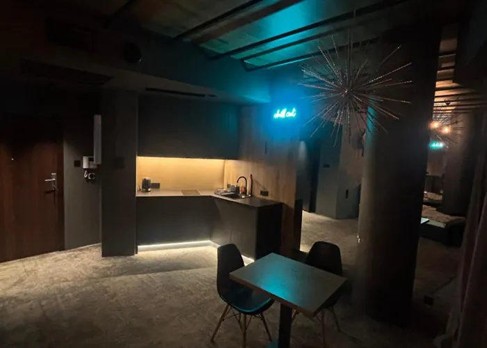 Hanza Tower - 22 Floor, Swimming Pool & *